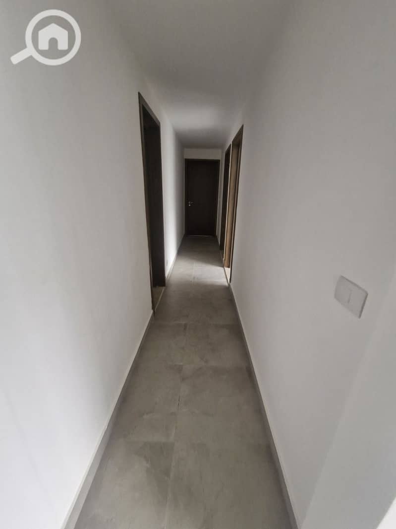 3 5eabd09a-7702-4f4f-bfe2-226dd5cd8a2b. jpg