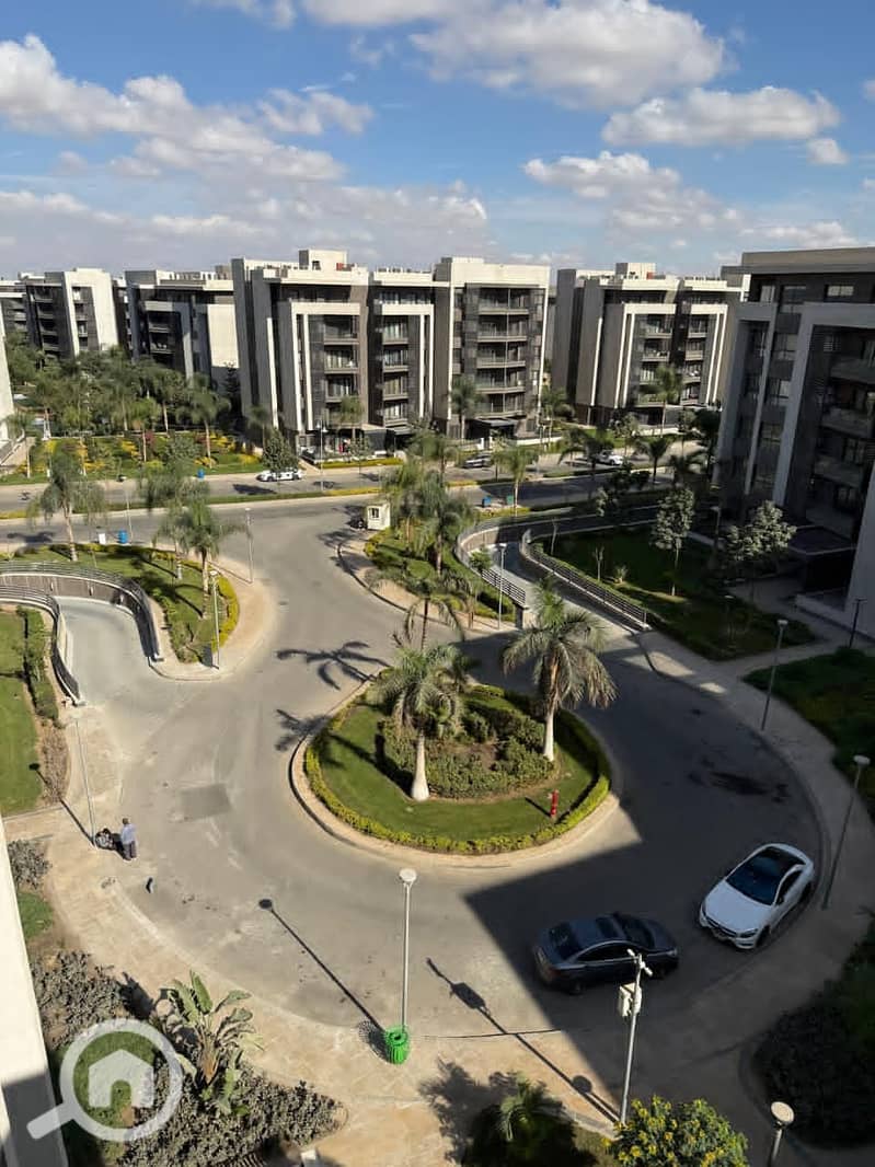 4 7edafae6-a29e-48be-8e63-d3d63087aadd. jpg