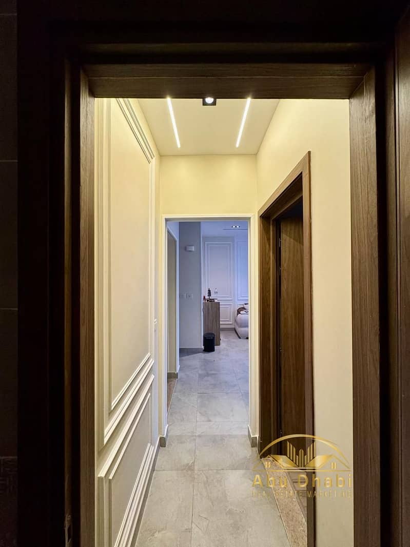 5 WhatsApp Image 2025-12-10 at 12.14. 47 PM (1). jpeg