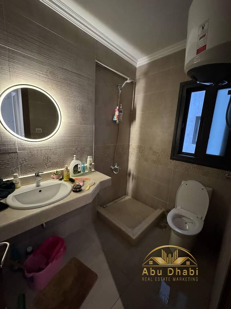 8 WhatsApp Image 2025-12-10 at 12.14. 46 PM (3). jpeg