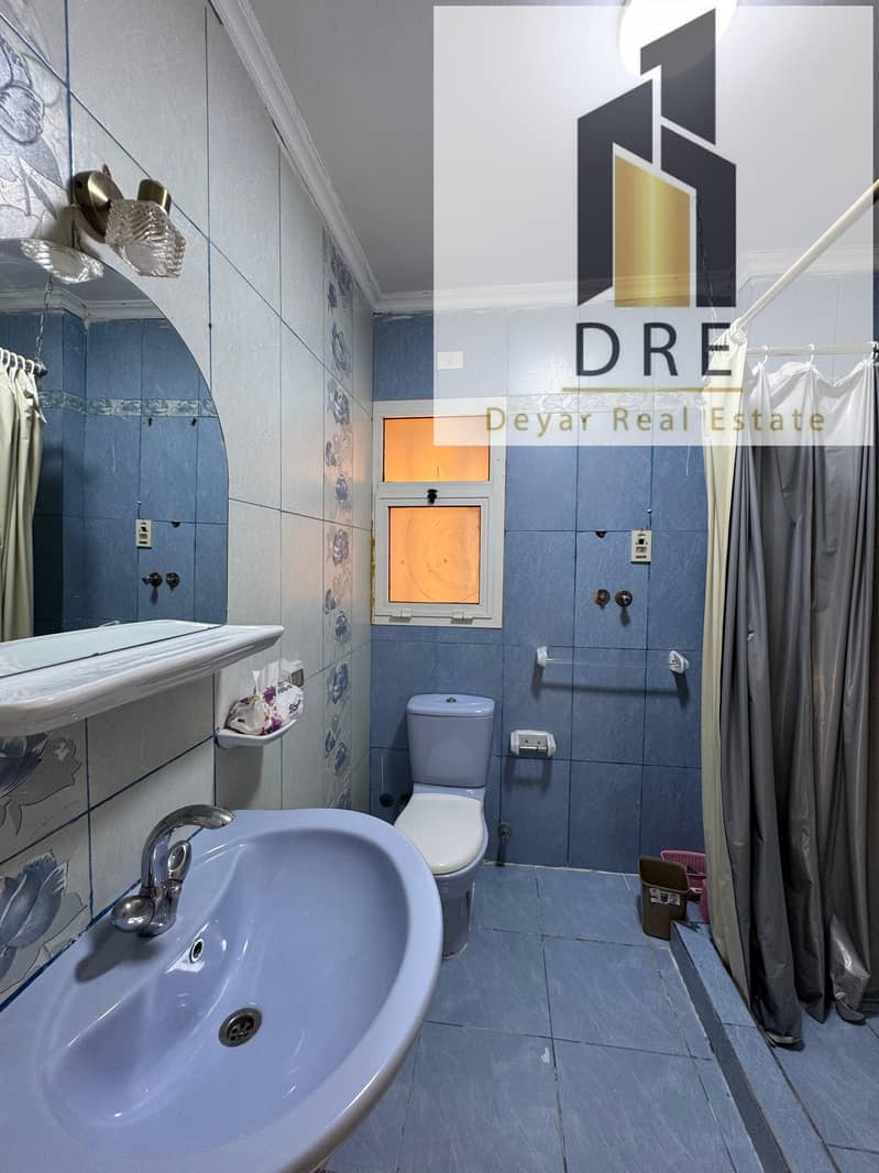 8 4d26ff3b-ba41-4642-a867-1ae1b111ca4c. jpg