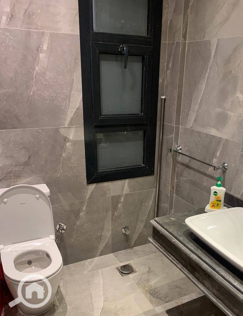 10 WhatsApp Image 2025-01-22 at 12.01. 15_0bcd92ae. jpg