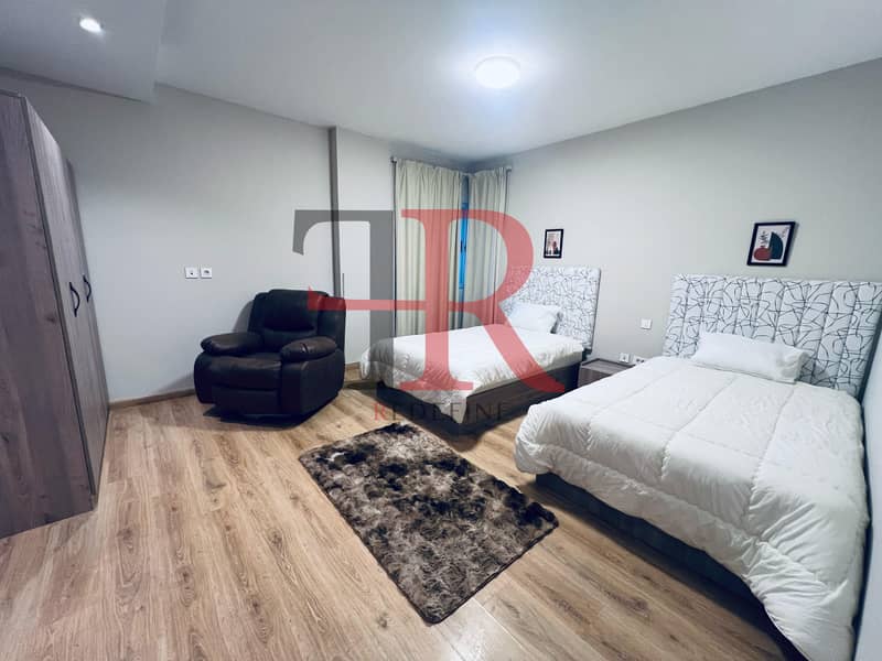 16 WhatsApp Image 2025-12-09 at 6.49. 44 PM (2). jpeg