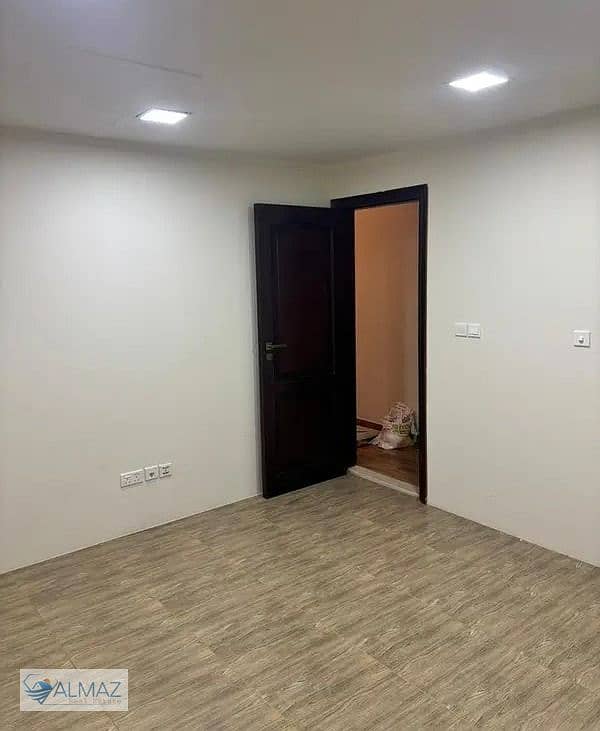 2 WhatsApp Image 2025-12-10 at 12.13. 34 PM (1). jpeg