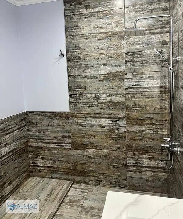 6 WhatsApp Image 2025-12-10 at 12.13. 35 PM (1). jpeg