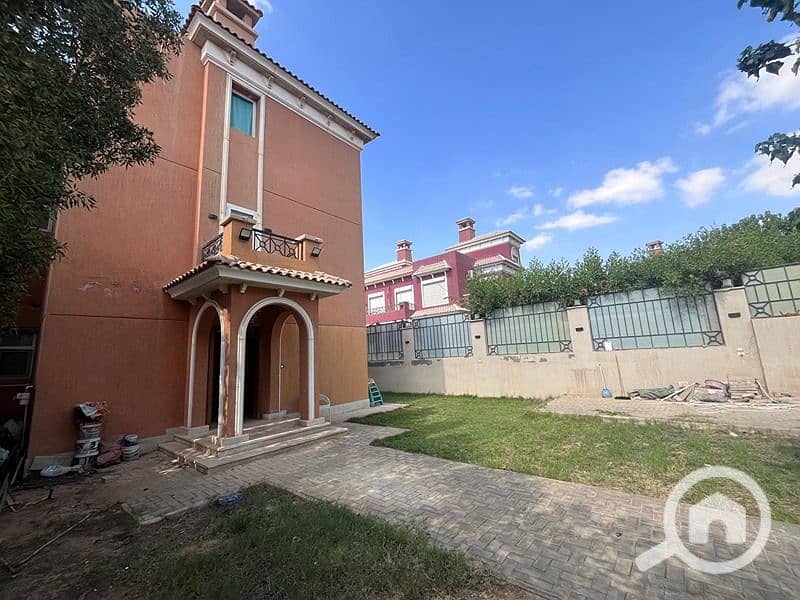 4 3b667587-d317-4b42-90d2-5ca582f01106. jpg