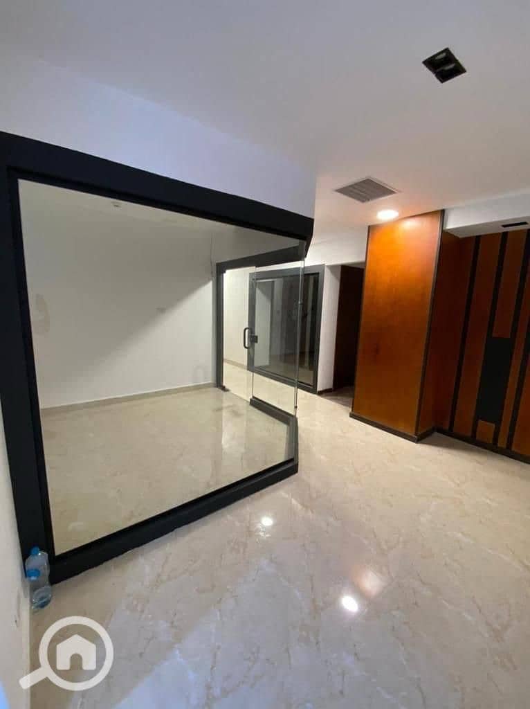 2 9491fe14-428e-4804-8e93-660d76c64ddf. jpeg