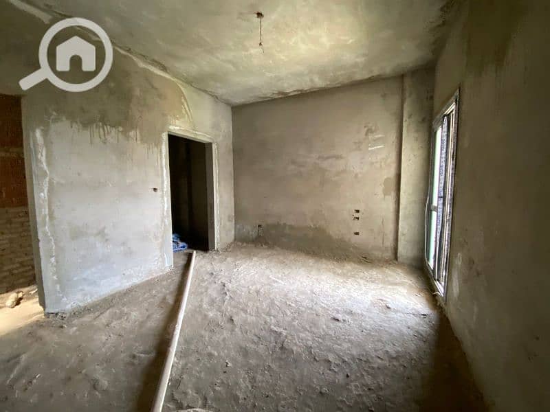 5 WhatsApp Image 2025-12-09 at 22.52. 23_0e247487. jpg