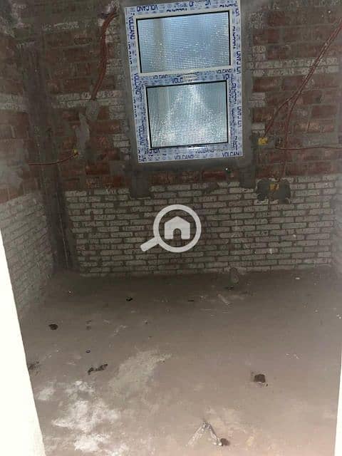 8 WhatsApp Image 2025-12-09 at 22.53. 11_abf1c832. jpg