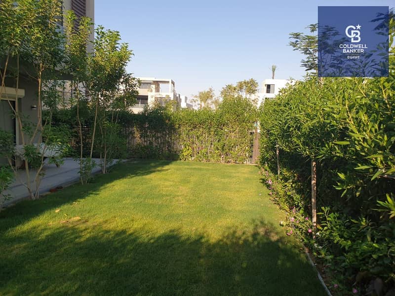 13 ee8cd517-793e-406a-90cf-1a8e7e33ccbe. jpeg