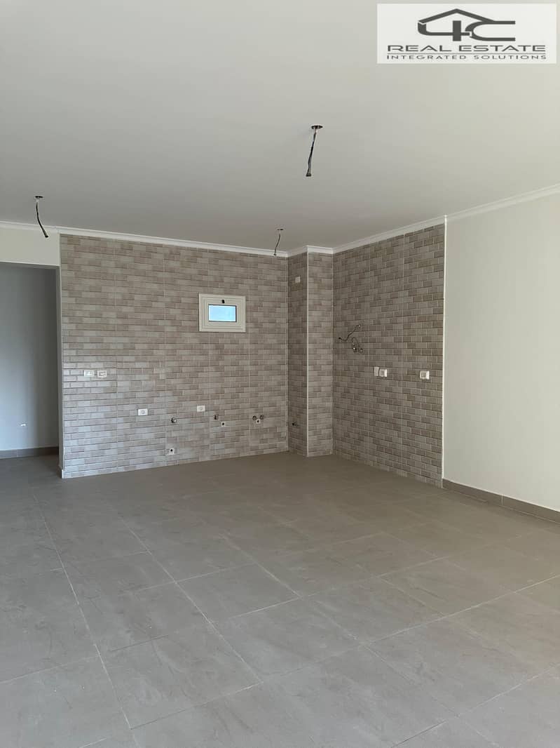 10 WhatsApp Image 2025-12-01 at 7.15. 05 PM (1). jpeg