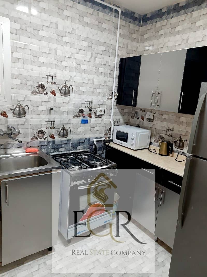 6bc184ef-d553-492f-9ba0-529a1a0cb211. jpg