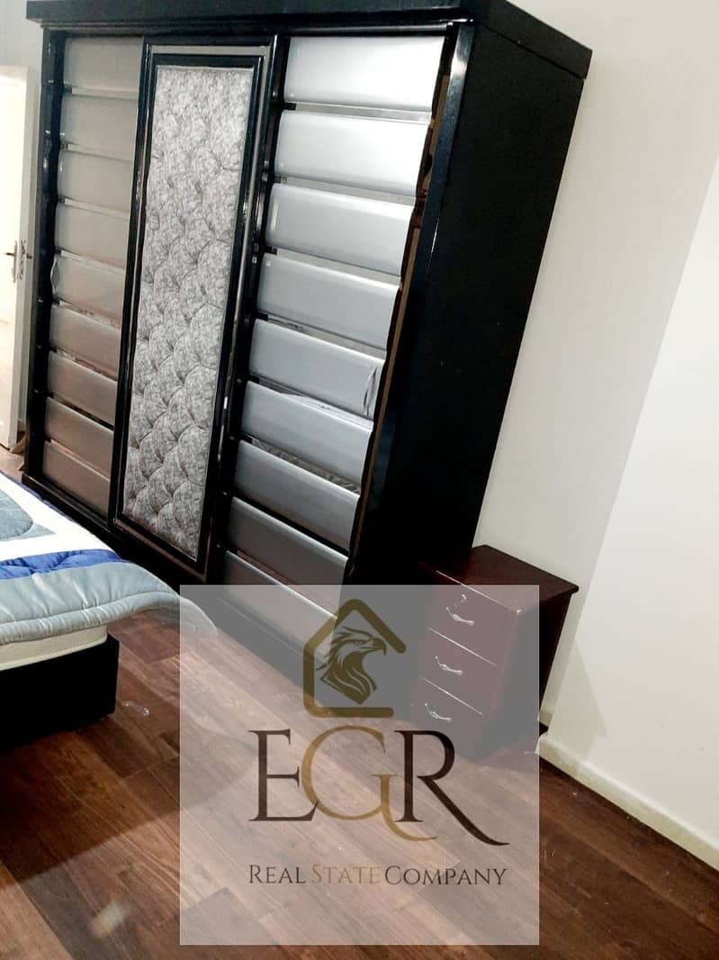 5 4860d14d-2b7c-4f74-a4bf-8bbdd1e4991e. jpg