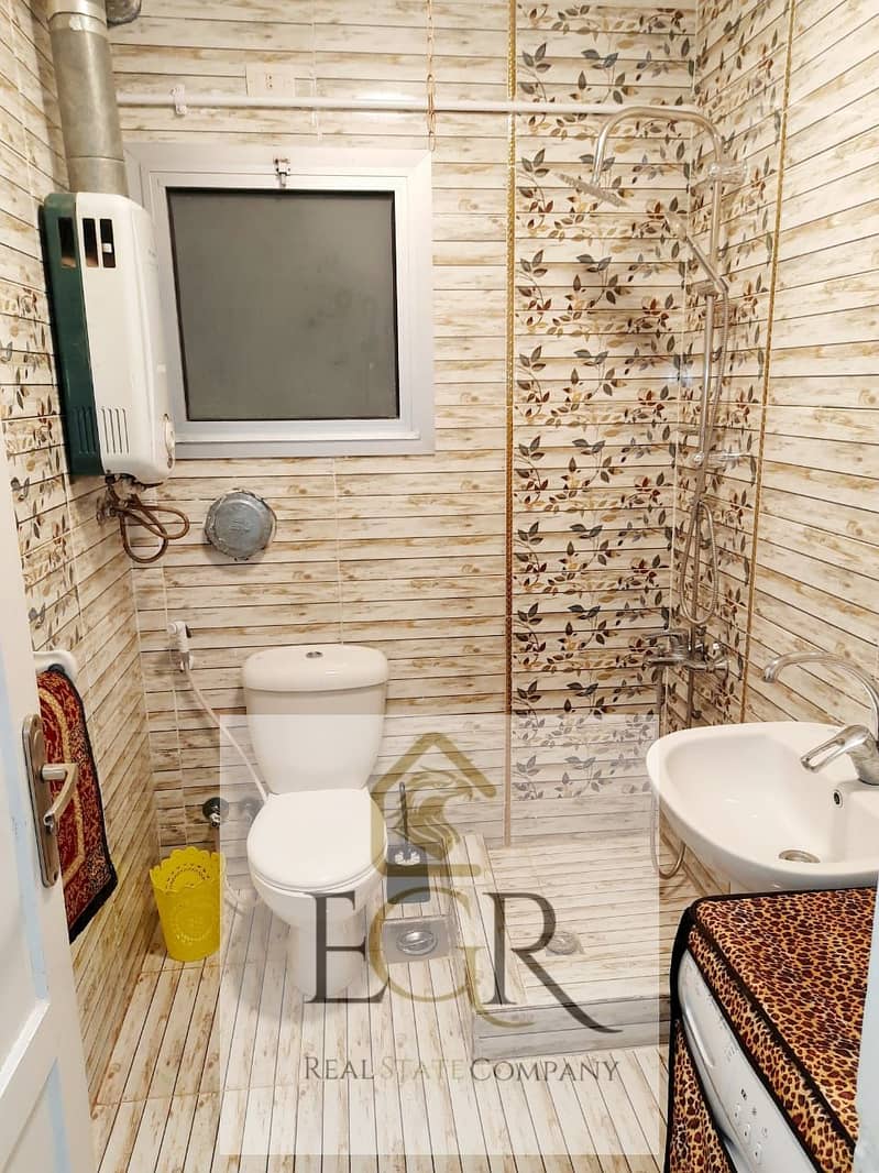 10 d23ada4b-1b52-464e-a603-64adb3fbc2cf. jpg