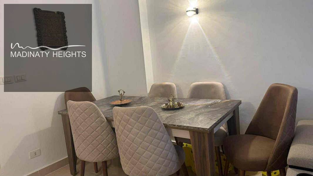 2 de26ee7b-27f0-41f4-9a42-ab920510cd6b. jpg