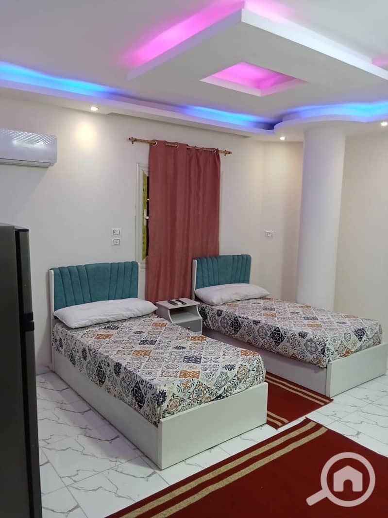 4 29e36d98-e541-4ebb-ac47-4c934f9e886e. jpg