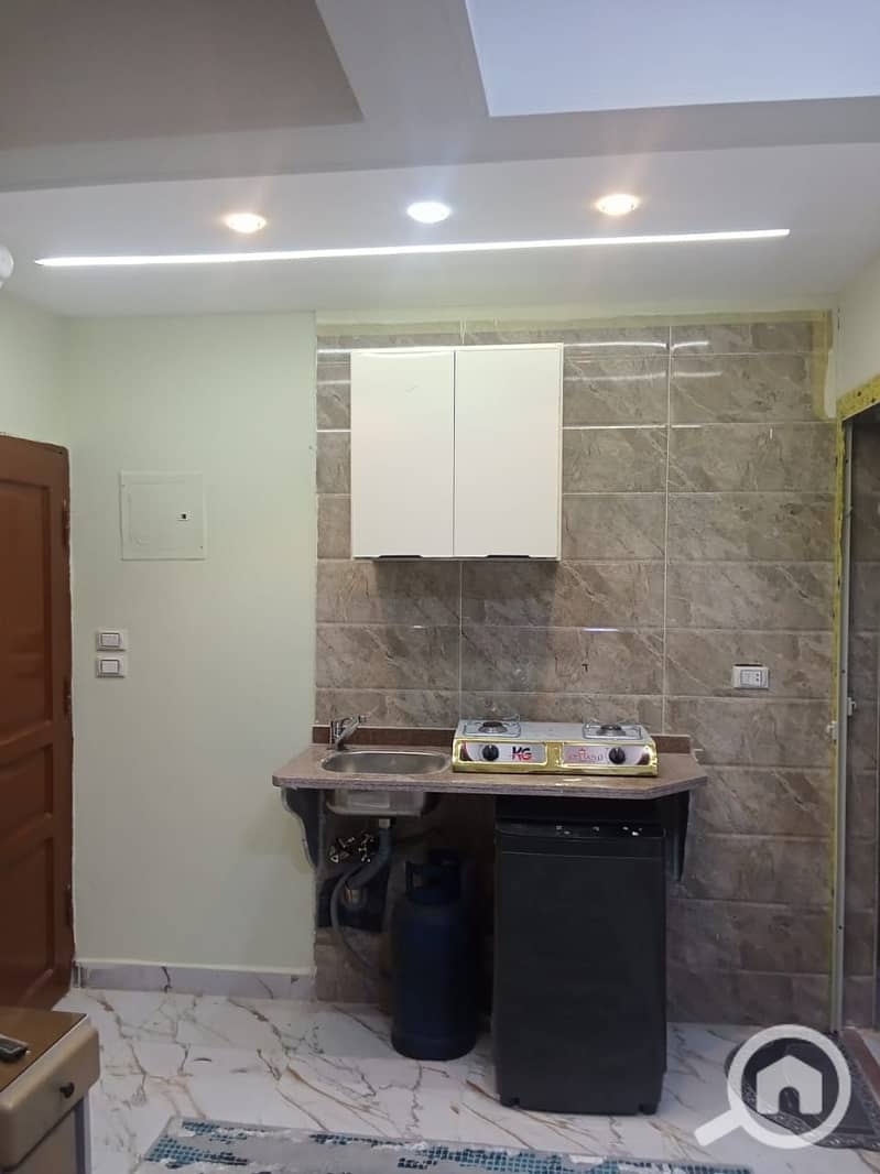 8 738b7f2a-12d6-46bd-89a1-6d1bbb1162e5. jpg