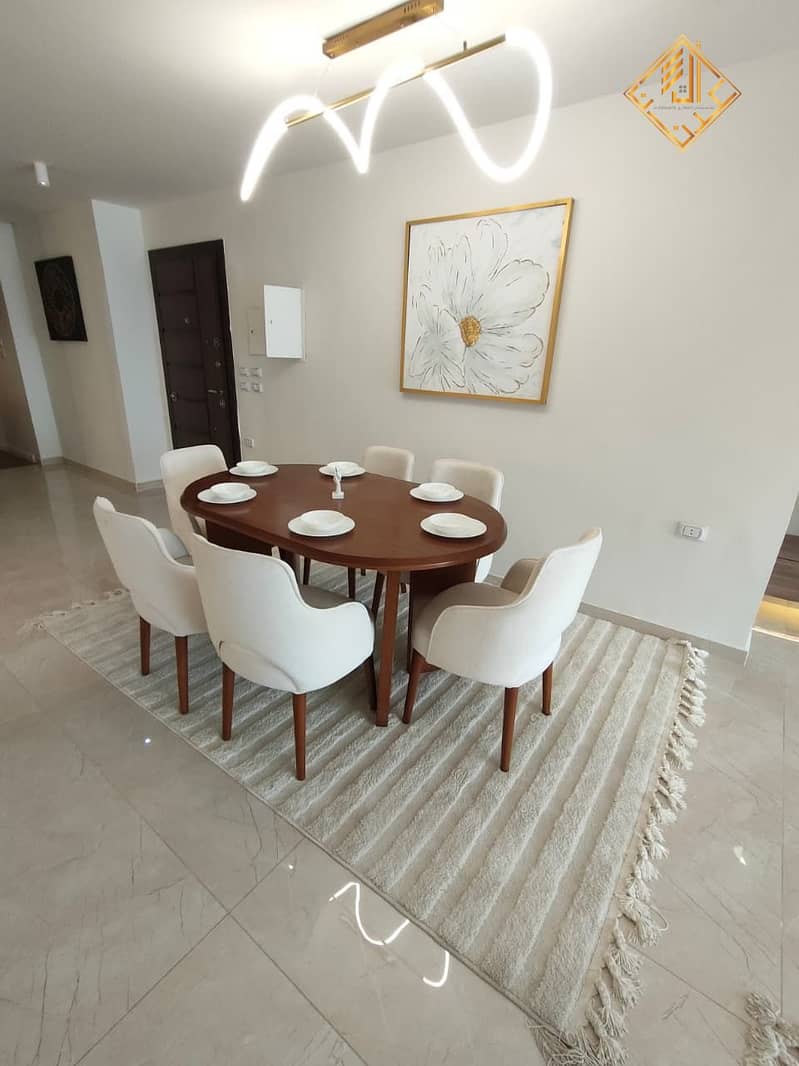 3 WhatsApp Image 2025-09-08 at 20.31. 35 (2). jpeg