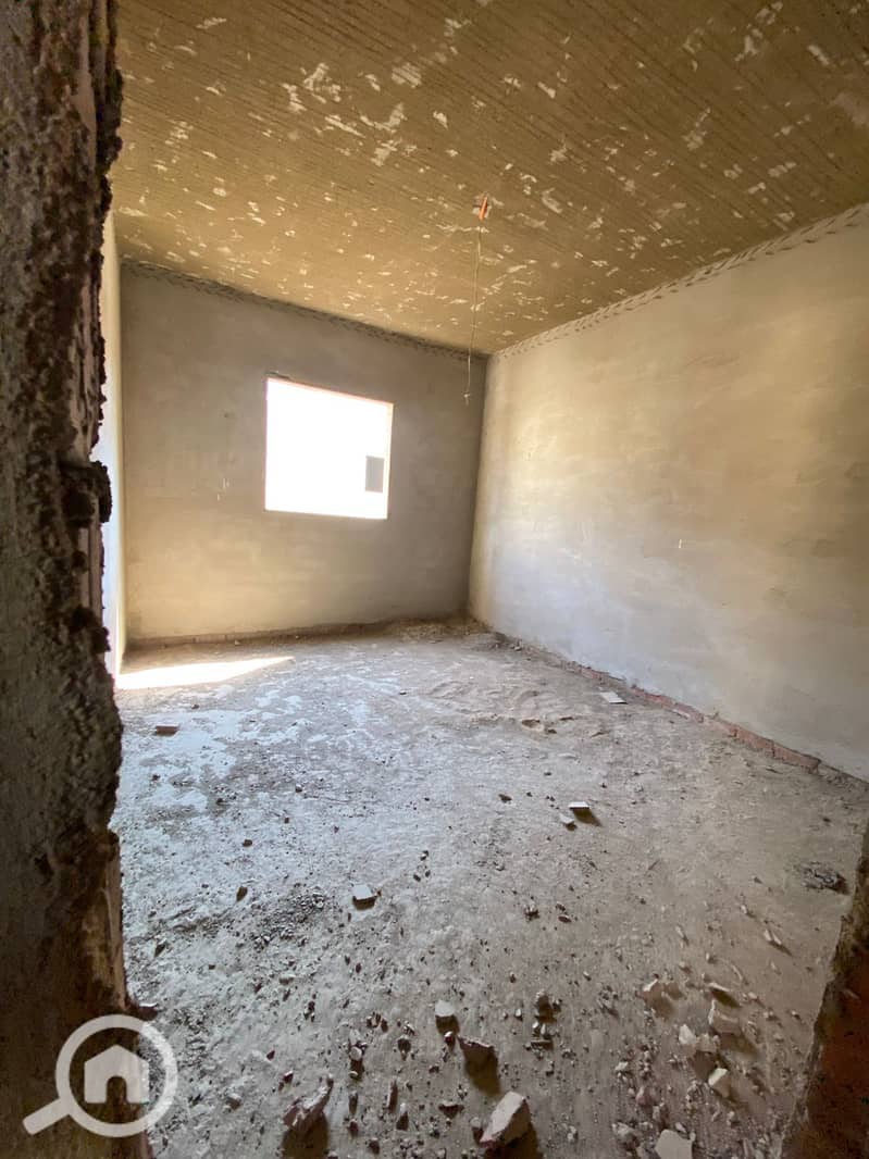 4 WhatsApp Image 2025-10-12 at 12.20. 19 PM (1). jpeg