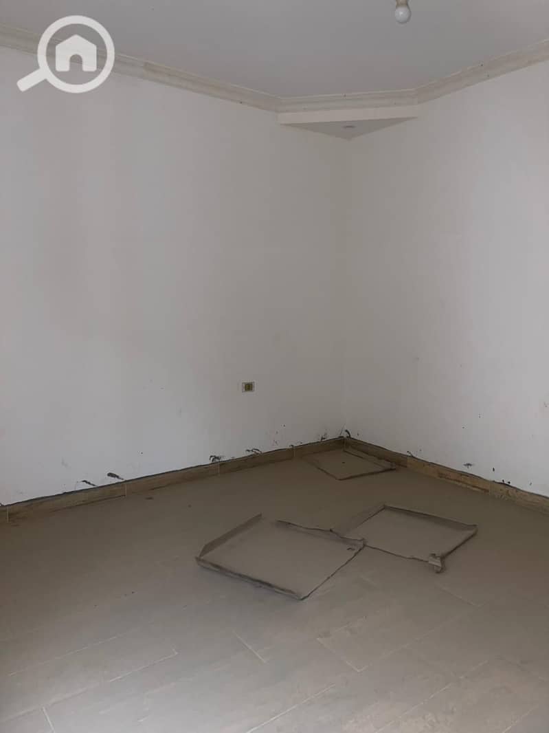 12 WhatsApp Image 2025-12-08 at 4.38. 17 PM (1). jpeg