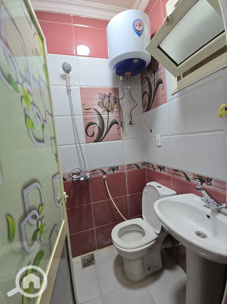 7 d21dc50b-fef8-4627-bc41-dc9276fb25a2. jpg