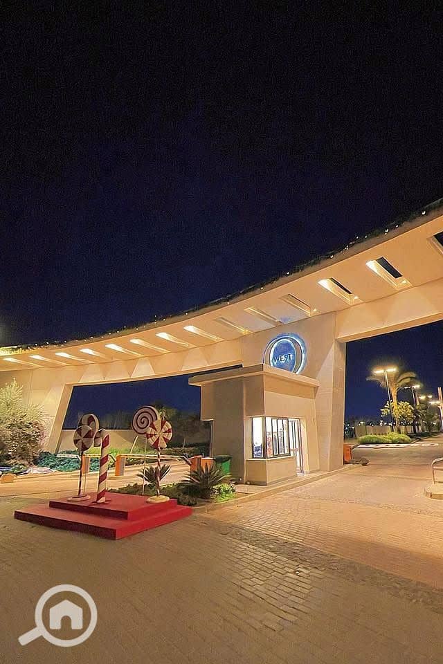 9 496935212_2594097744130026_8909867882980215037_n. jpg