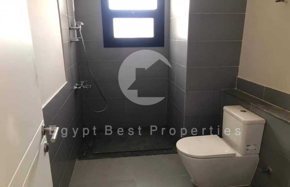 10 WhatsApp Image 2025-12-02 at 17.01. 38_fce840c4. jpg