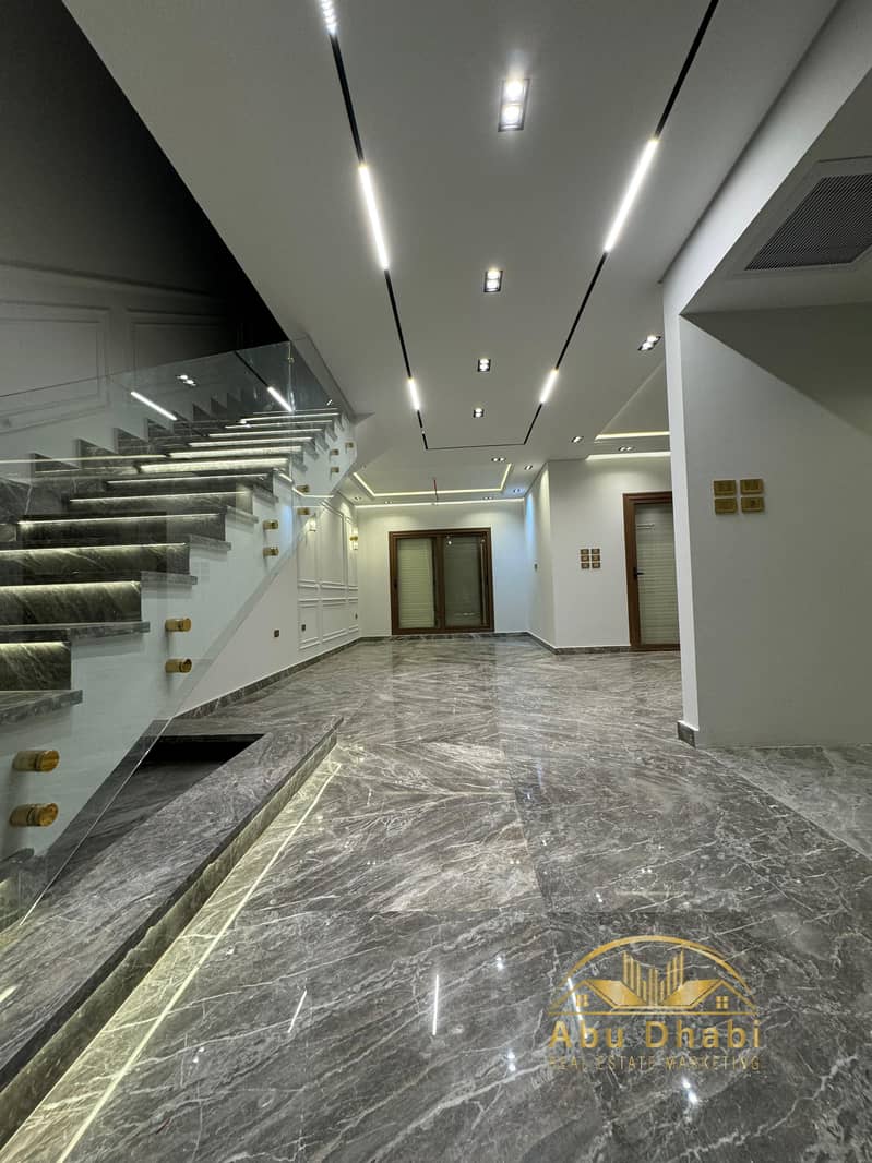 13 76c6fc31-6988-4738-b22c-38da9cb7821d. jpg