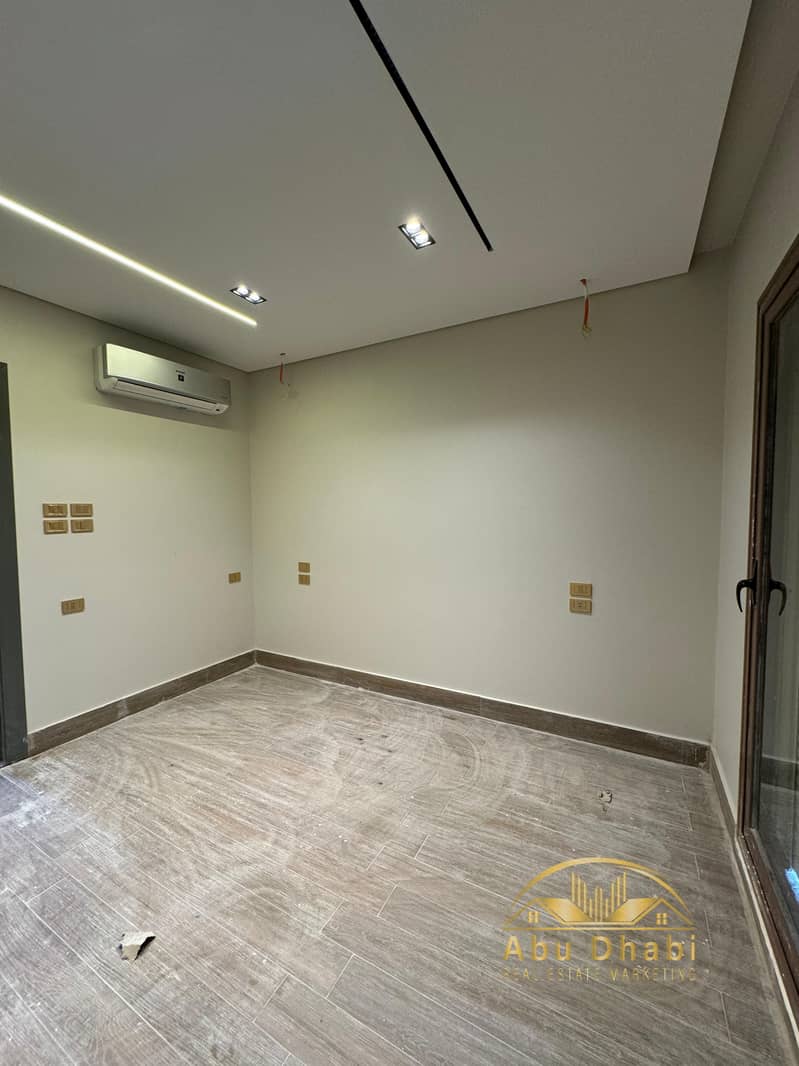 18 a7acc592-fb38-4a82-a675-23434922b69b. jpg