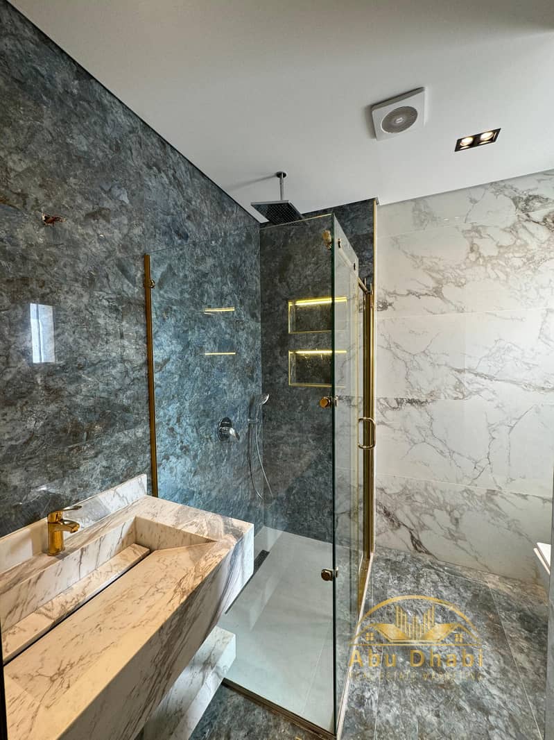 19 ba550a0d-a3e3-4259-8494-bdcaf3e62250. jpg