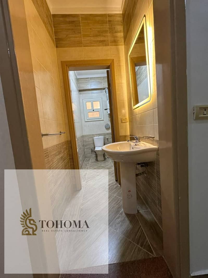 6 e6fd59fd-fa83-41c9-9a87-97a0a36738bc. jpg