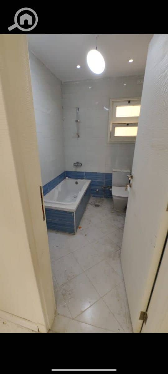 9 ec52f988-6160-443f-8912-d9bbcd4fbdbb. jpg