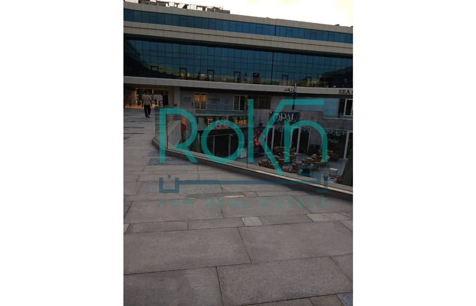 7 WhatsApp Image 2025-12-03 at 13.45. 24 (2). jpg