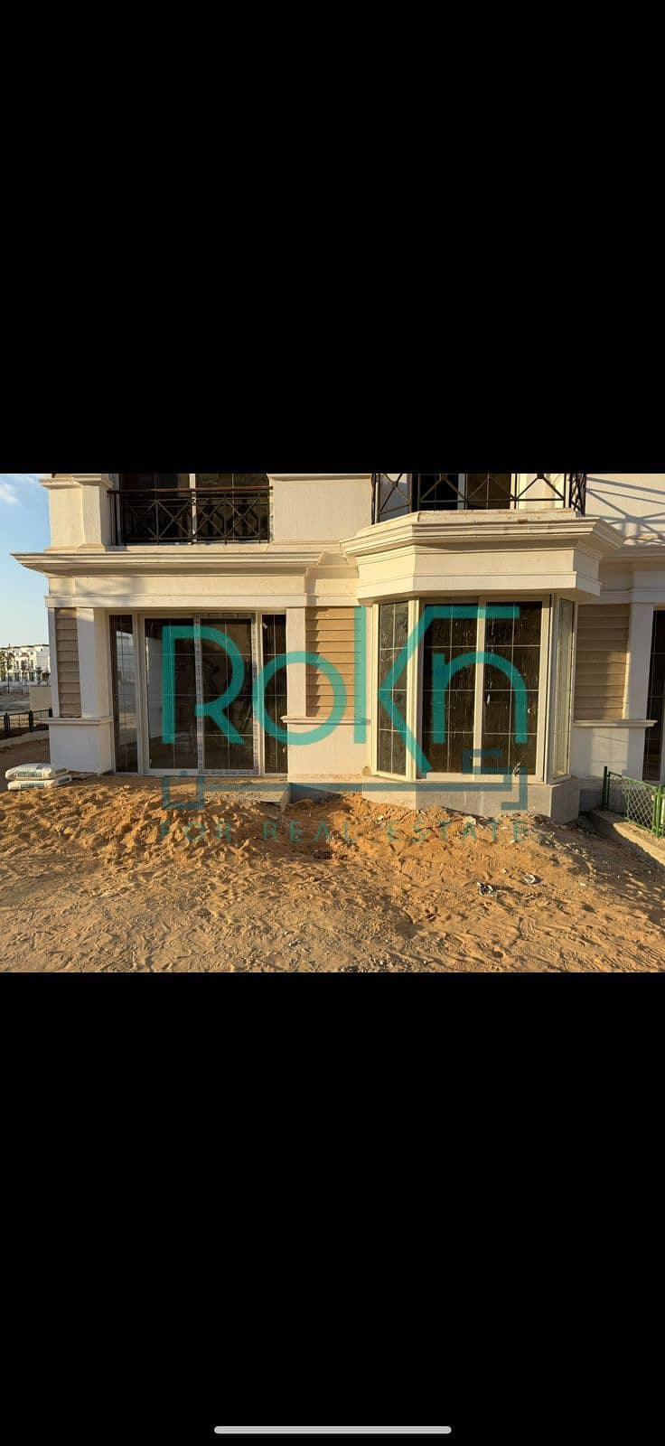 2 29d2588c-786a-4321-b077-94a00b9614d3. jpg