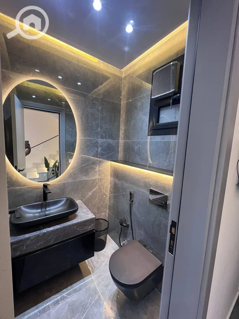 5 02d8b4b1-64af-4ef7-9785-5711486435b0. jpg