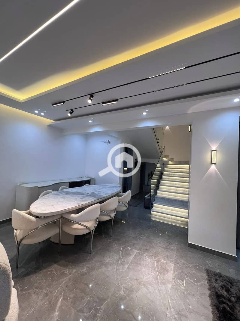 7 b8cbf732-efdc-4c1b-91fd-04b4dcfd2c28. jpg