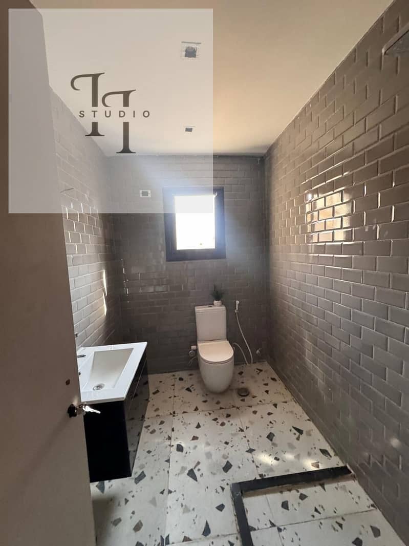 8 WhatsApp Image 2025-12-10 at 12.27. 40 PM (3). jpeg