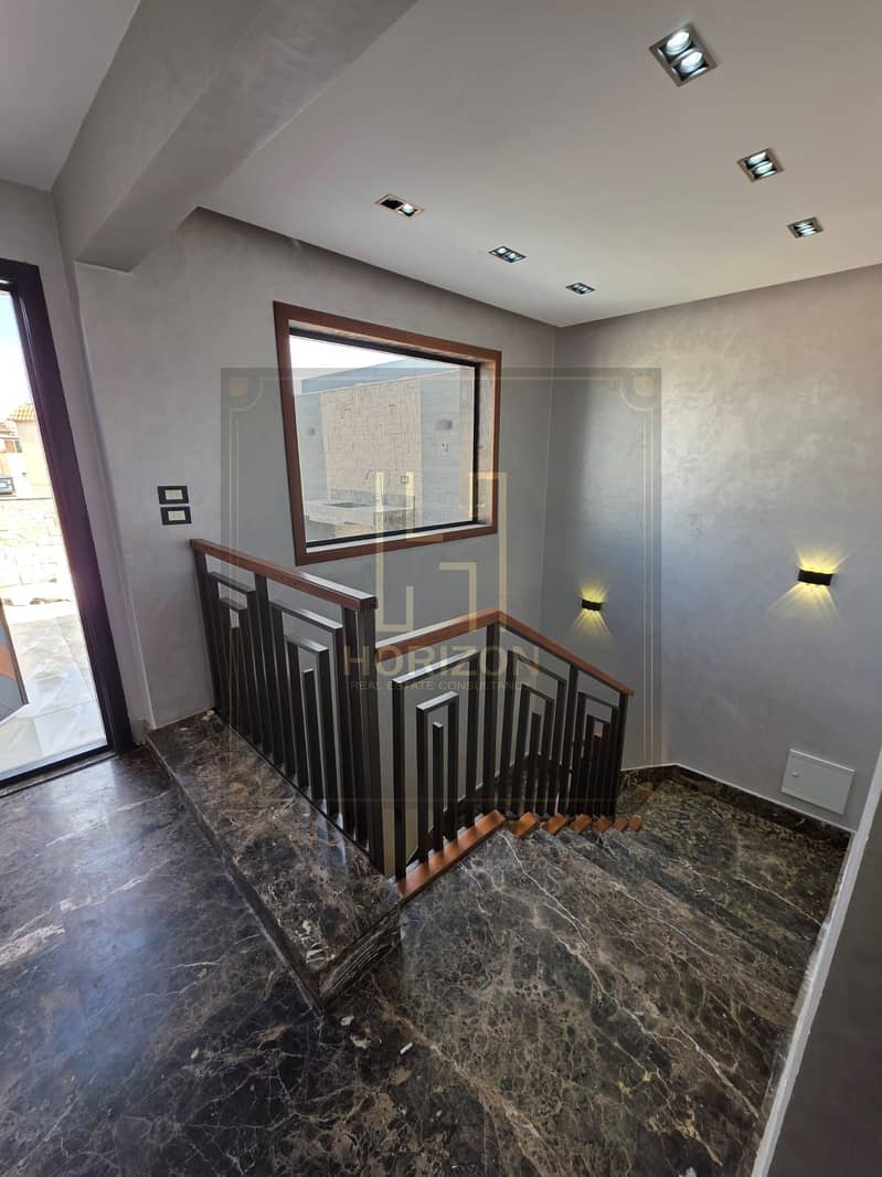 4 WhatsApp Image 2025-12-10 at 11.31. 37 AM (1). jpeg