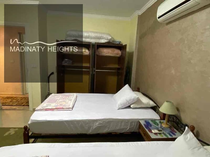 12 7b27db5f-87bf-4626-9c5f-b5a9e2d6e66e. jpg