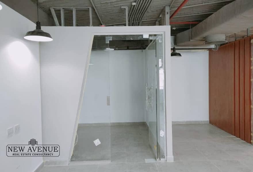 4 4c4858fd-7ce4-4a80-bfa2-2b6db2a04f2f. jpeg