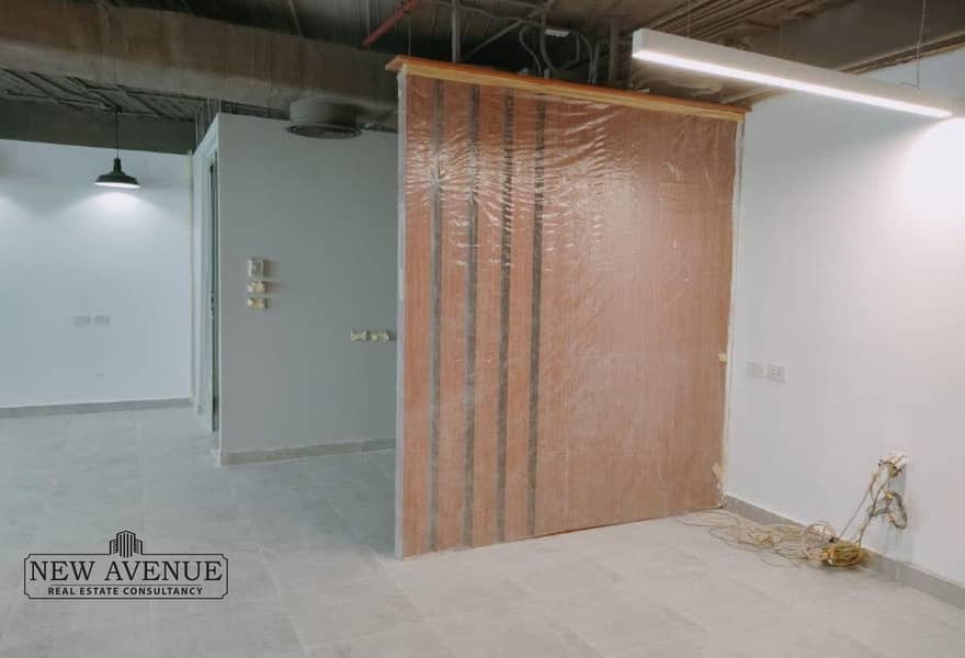 9 e9ecafbc-dbf5-4b0c-bfc2-a5e18ff877da. jpeg