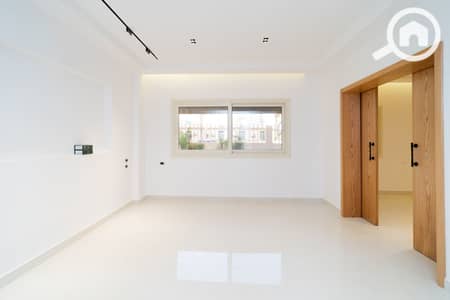 3 Bedroom Flat for Rent in Kafr Abdo, Alexandria - 1. jpg 3 Bedroom Flat for Rent in Kafr Abdo, Alexandria - 1. jpg