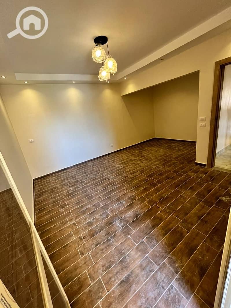 4 4f0e3646-8b61-4377-9004-669d35ea75fe. jpg