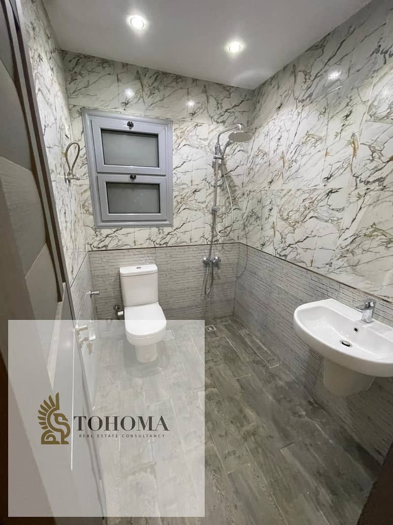 6 e92e4b12-5e85-4946-be40-95a72035cb28. jpg