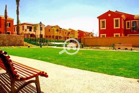 فیلا 4 غرف نوم للبيع في القاهرة الجديدة، القاهرة - 73321186_1198563413687915_8492569955437379584_n1212121211. jpg