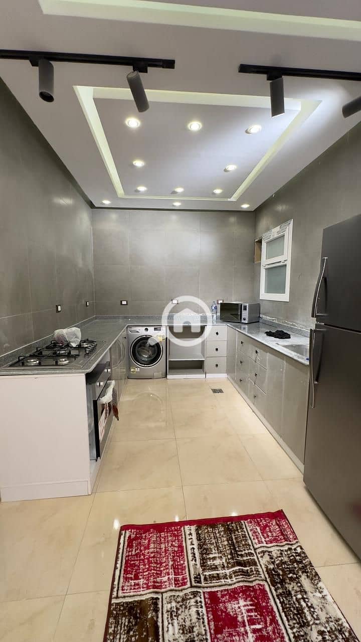 3 6ca9e3e3-07e6-4aa3-bc9b-ad3aab1aea91. jpg