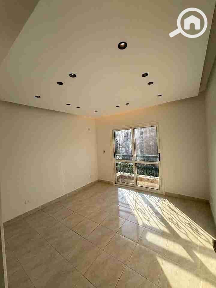 2 FB_IMG_1765362337379. jpg