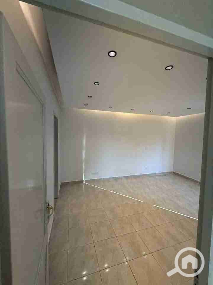 5 FB_IMG_1765362324305. jpg