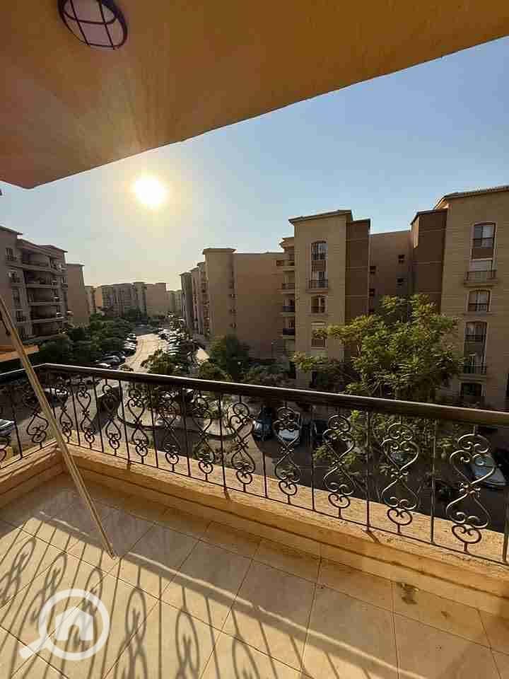 9 FB_IMG_1765362353351. jpg