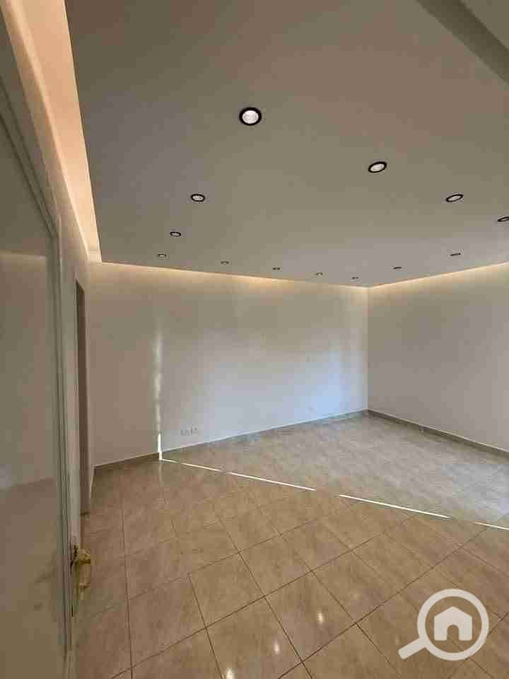 15 FB_IMG_1765362348121. jpg